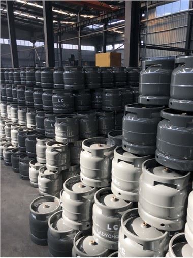 Sorn Gáis Cócaireachta agus Sorcóir 6.5kg Lpg Buidéal Gáis Cócaireacht Sorcóir Gáis 7kg